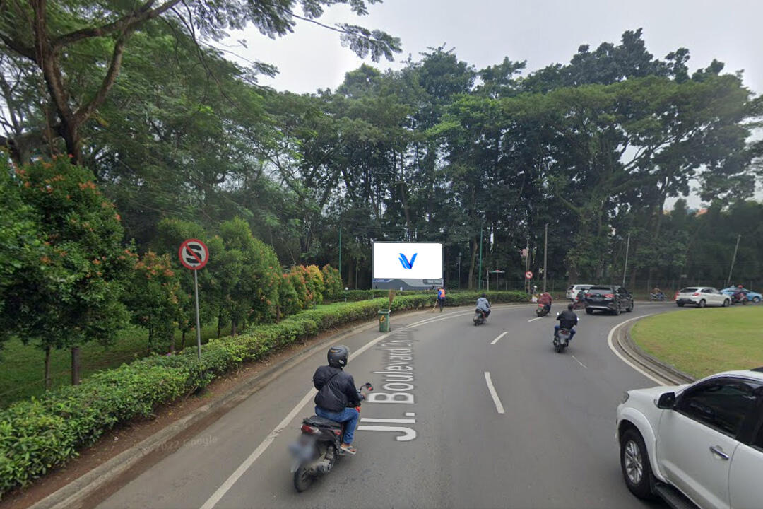 Videotron Lippo Village Karawaci (LED C), Tangerang