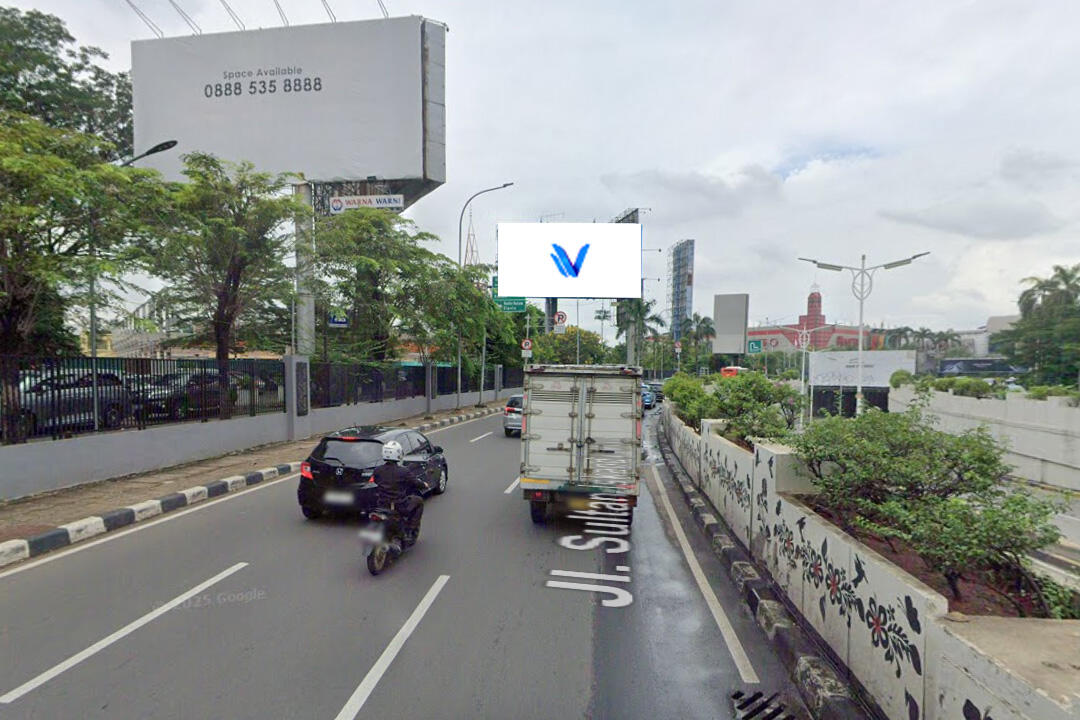 Billboard Jl. Sultan Iskandar Muda - Pondok Indah (depan Ranch Market), Jakarta Selatan
