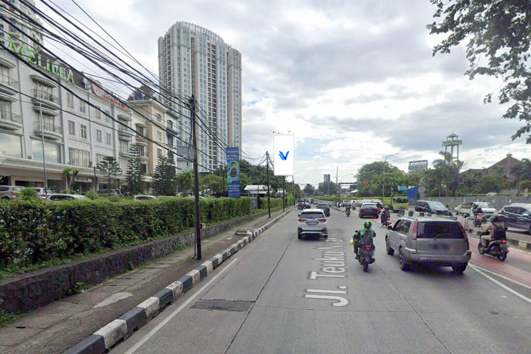 Billboard Jl. Sultan Iskandar Muda (Sebrang Binus), Jakarta Selatan