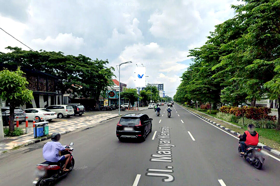 Billboard Jl. Manyar Kertoarjo 76, Surabaya, Surabaya