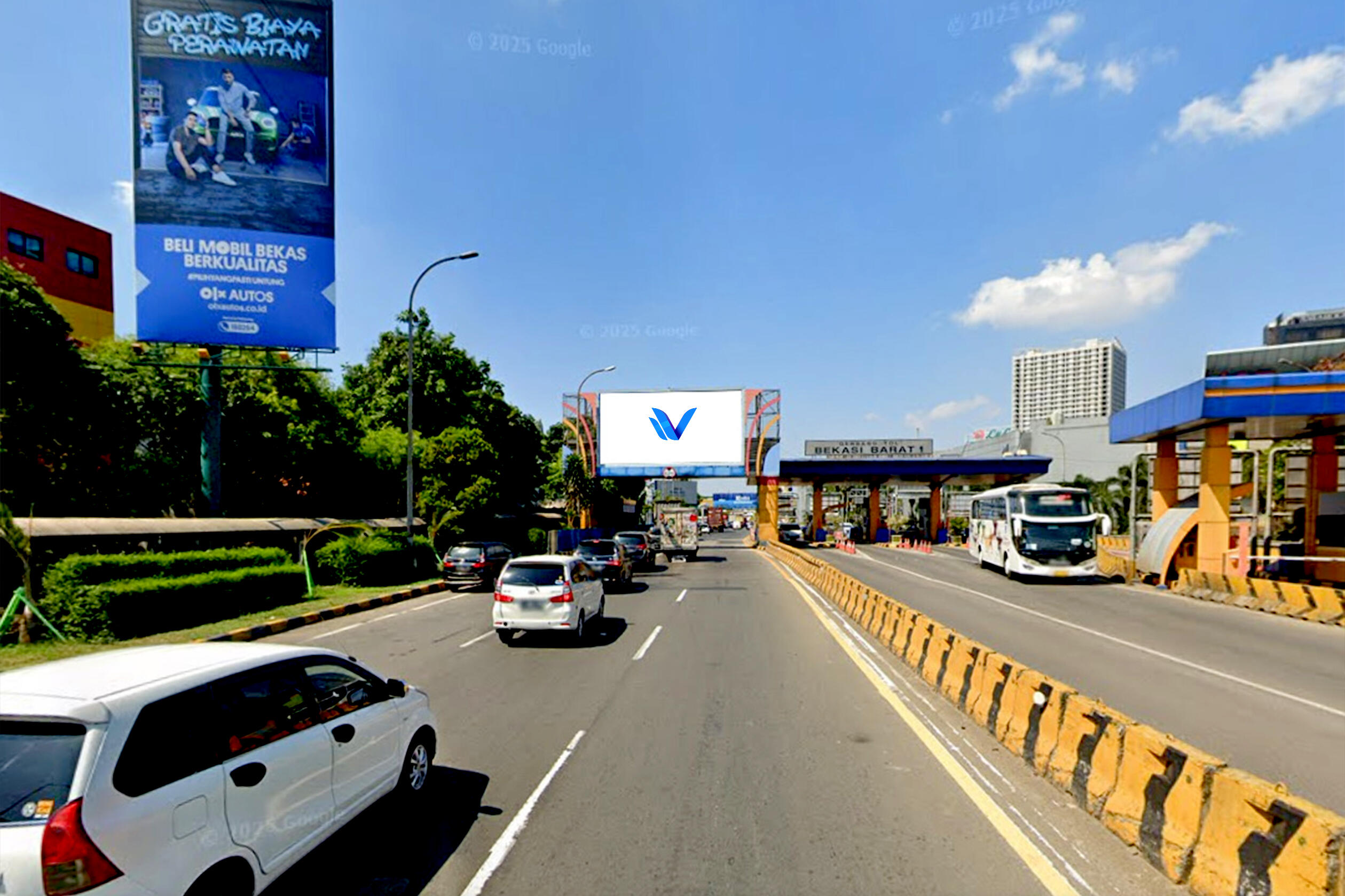 Billboard Jl. Tol Exit Bekasi Barat, Bekasi