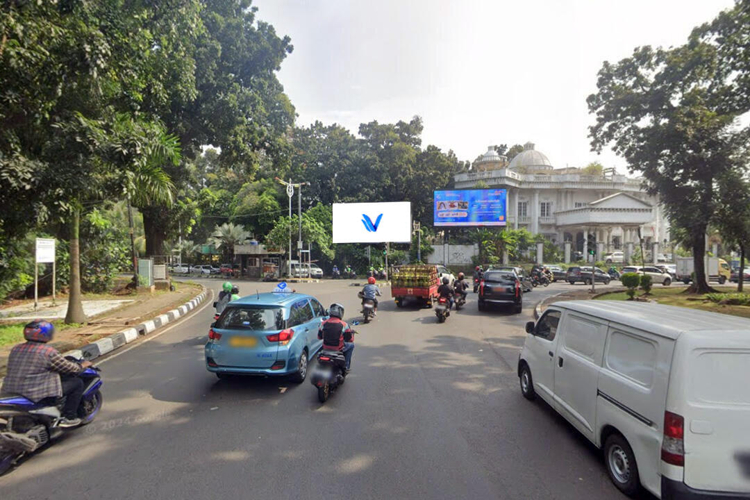 Billboard Jl. Gedung Hijau Raya (Bundaran Pondok Indah), Jakarta Selatan