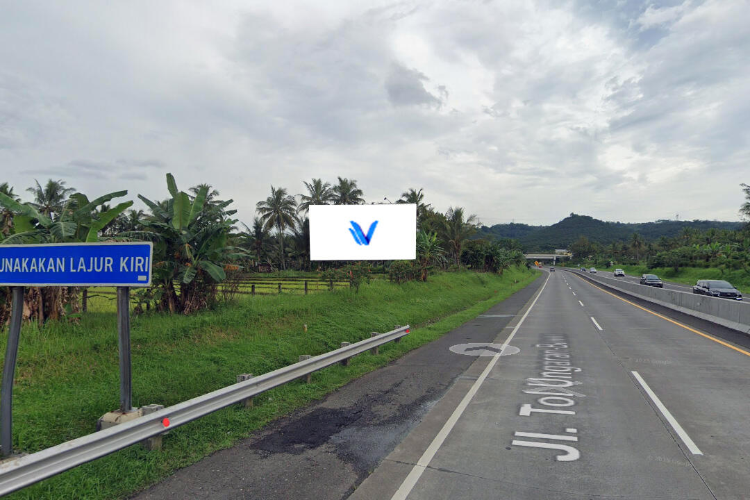 Billboard Jl. Tol Semarang - Solo (Exit Tol Bawen), Semarang