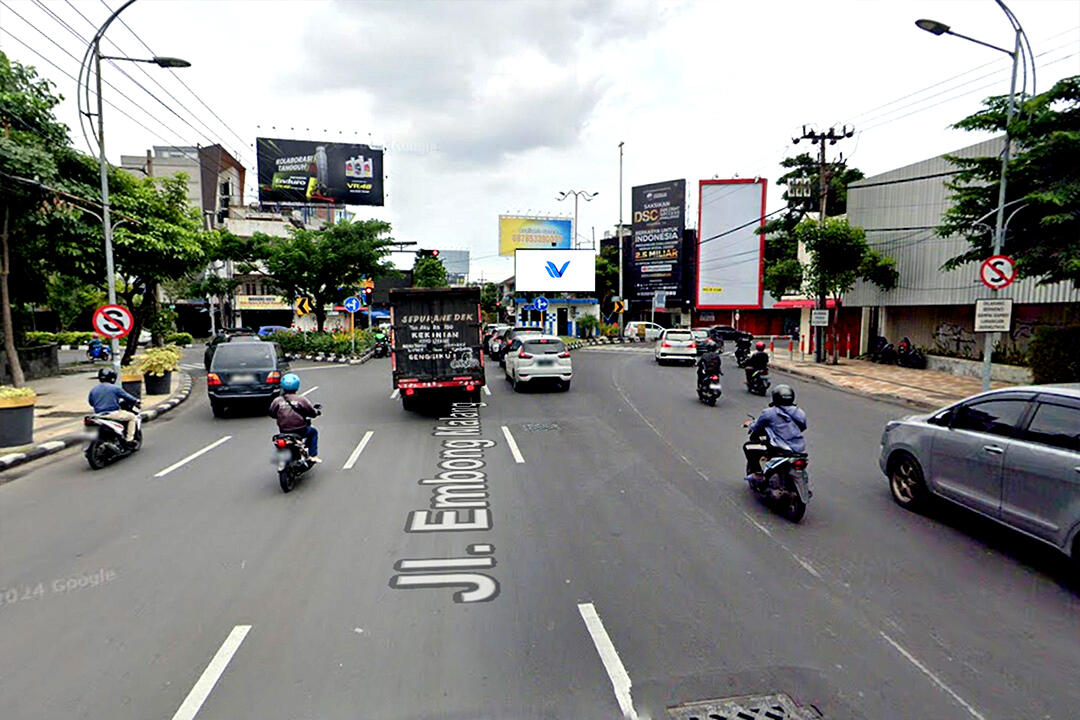 Videotron Perempatan Jl. Embong Malang (Dekat Empire Palace), Surabaya