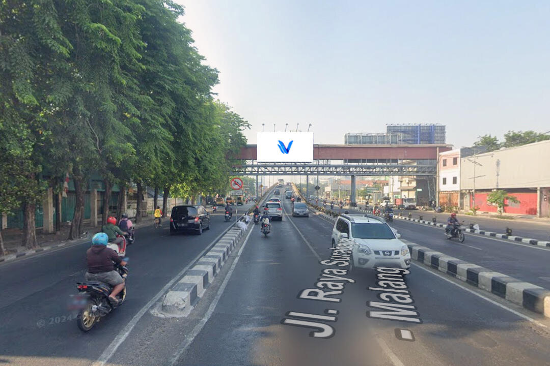 Billboard JPO Jl. Wonokromo, Surabaya