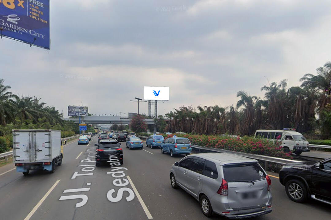 Billboard TOL SEDYATMO KM. 30 + 457 B (BANDARA SOEKARNO HATTA), JAKARTA BARAT