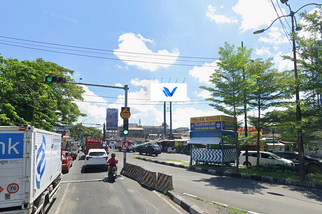 Billboard Jl. Raya Diponegoro - Pasar Kembang, Surabaya