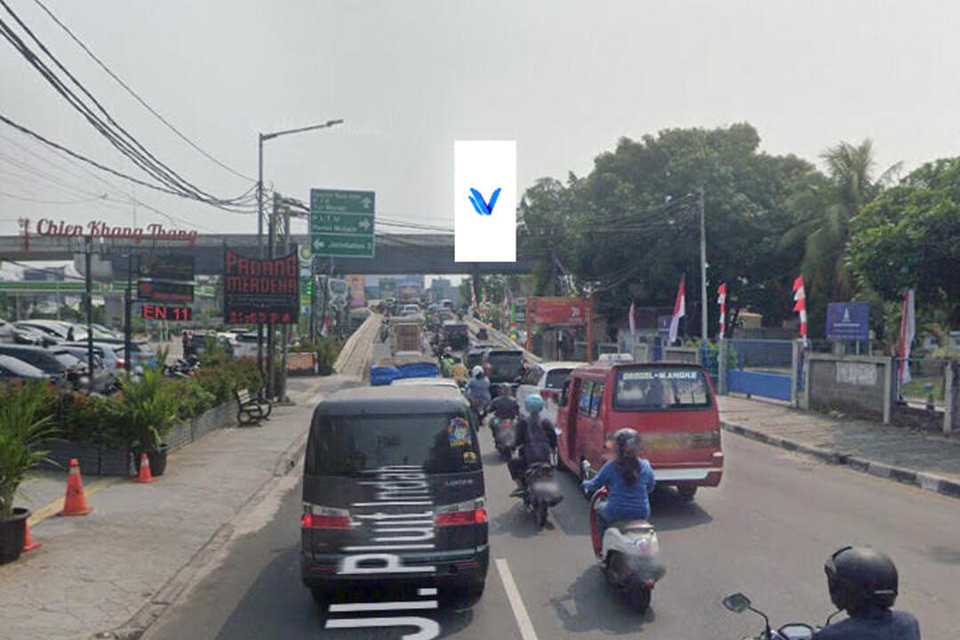 Billboard Jl. Perempatan Muara Karang, Jakarta Utara