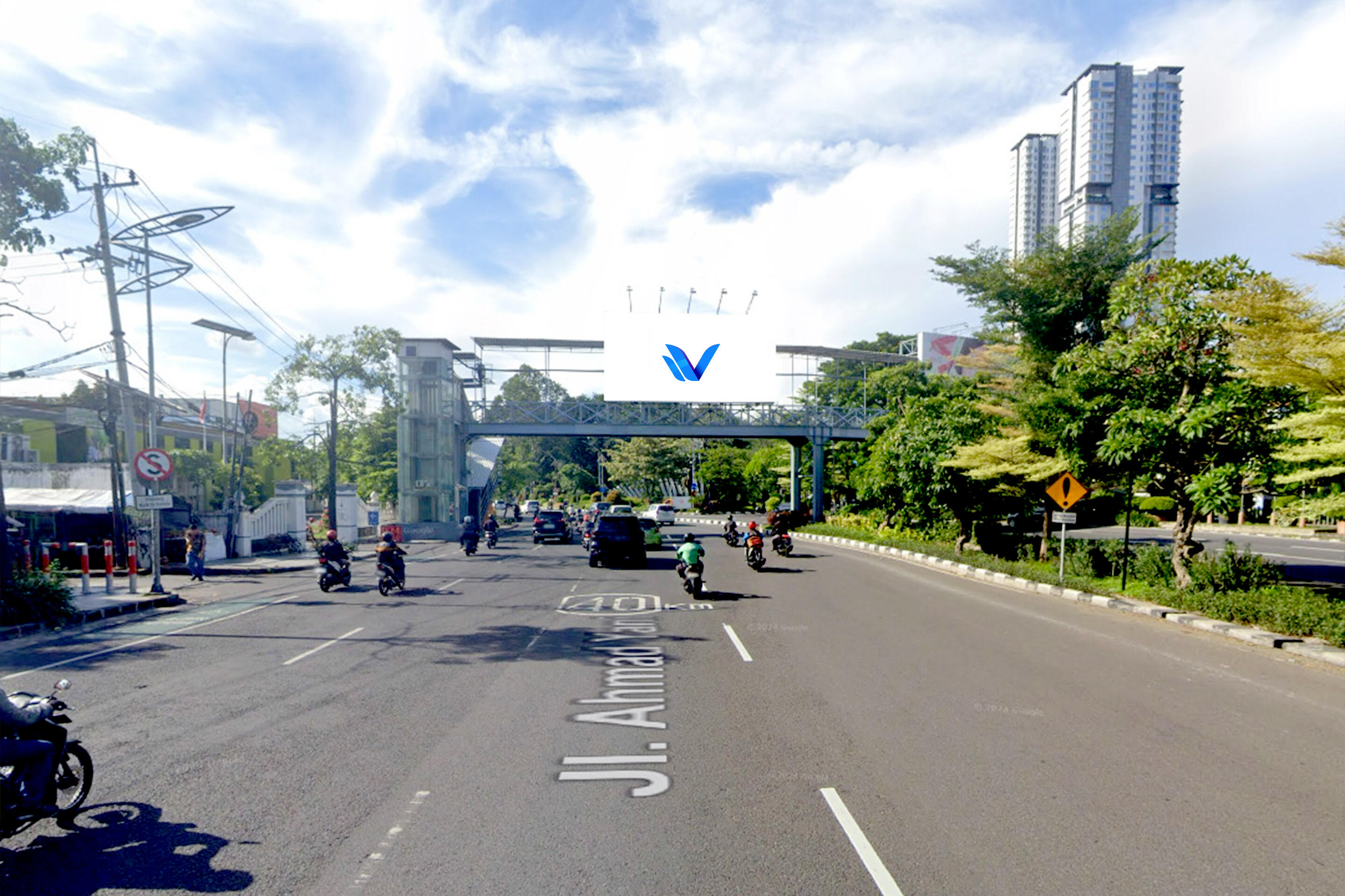 Billboard JPO Jl. A. Yani (Dekat Taman Pelangi), Surabaya