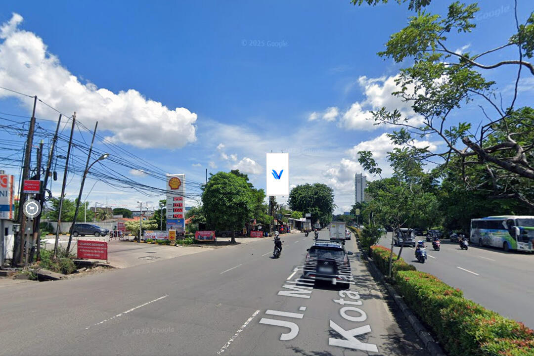 Billboard Jl. Jend. Sudirman (POM Bensin Shell), Tangerang