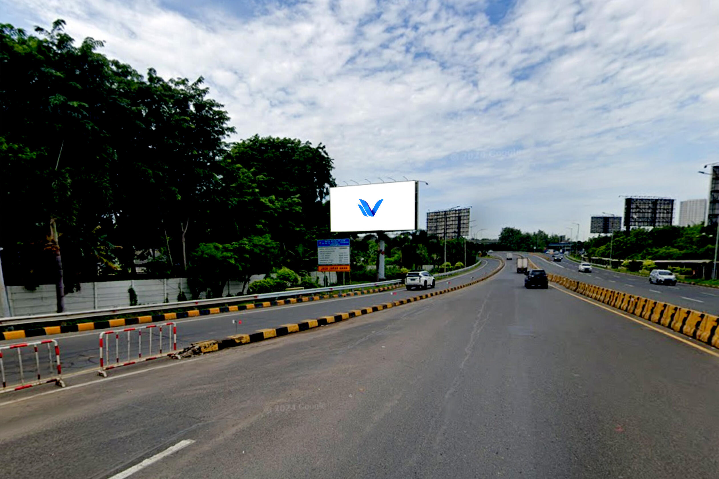 Billboard Jl. Exit Tol Bekasi Barat, Bekasi