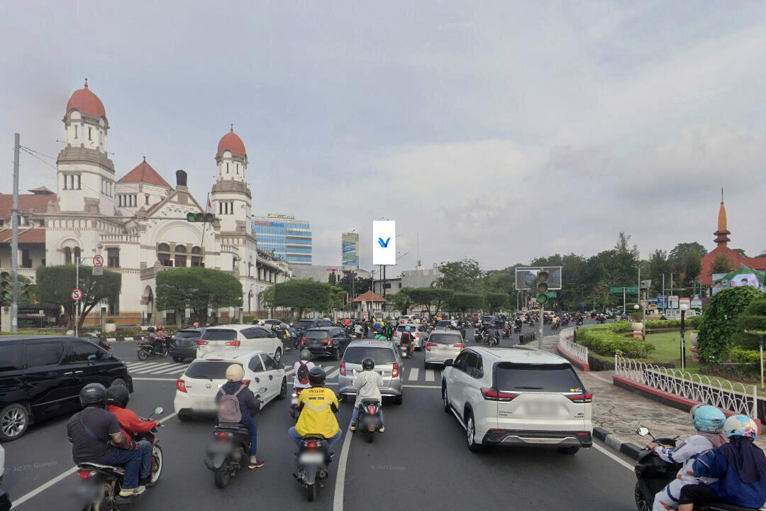 Billboard Jl. Pandanaran (Bundaran Tugu Muda), Semarang
