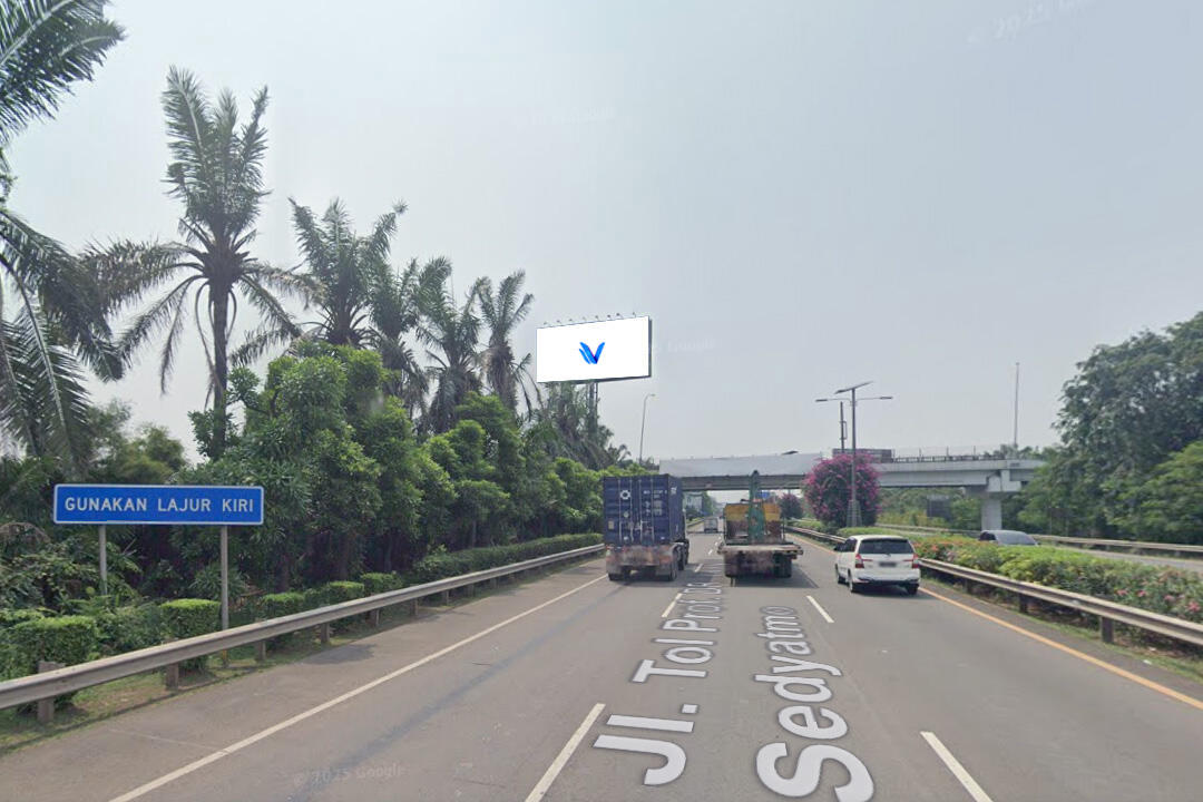 Billboard TOL SEDYATMO KM. 30 + 457 A (BANDARA SOEKARNO HATTA), JAKARTA BARAT