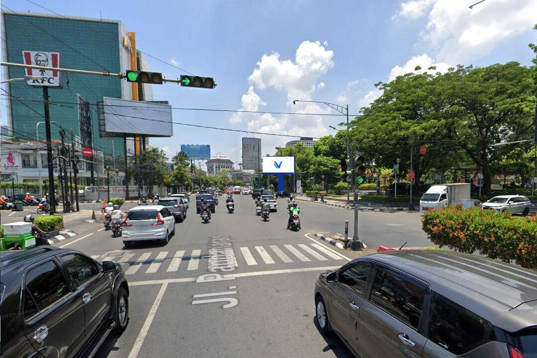 Videotron LED PANDANARAN SEMARANG Jl. Pandanaran Taman Siwarak, Semarang
