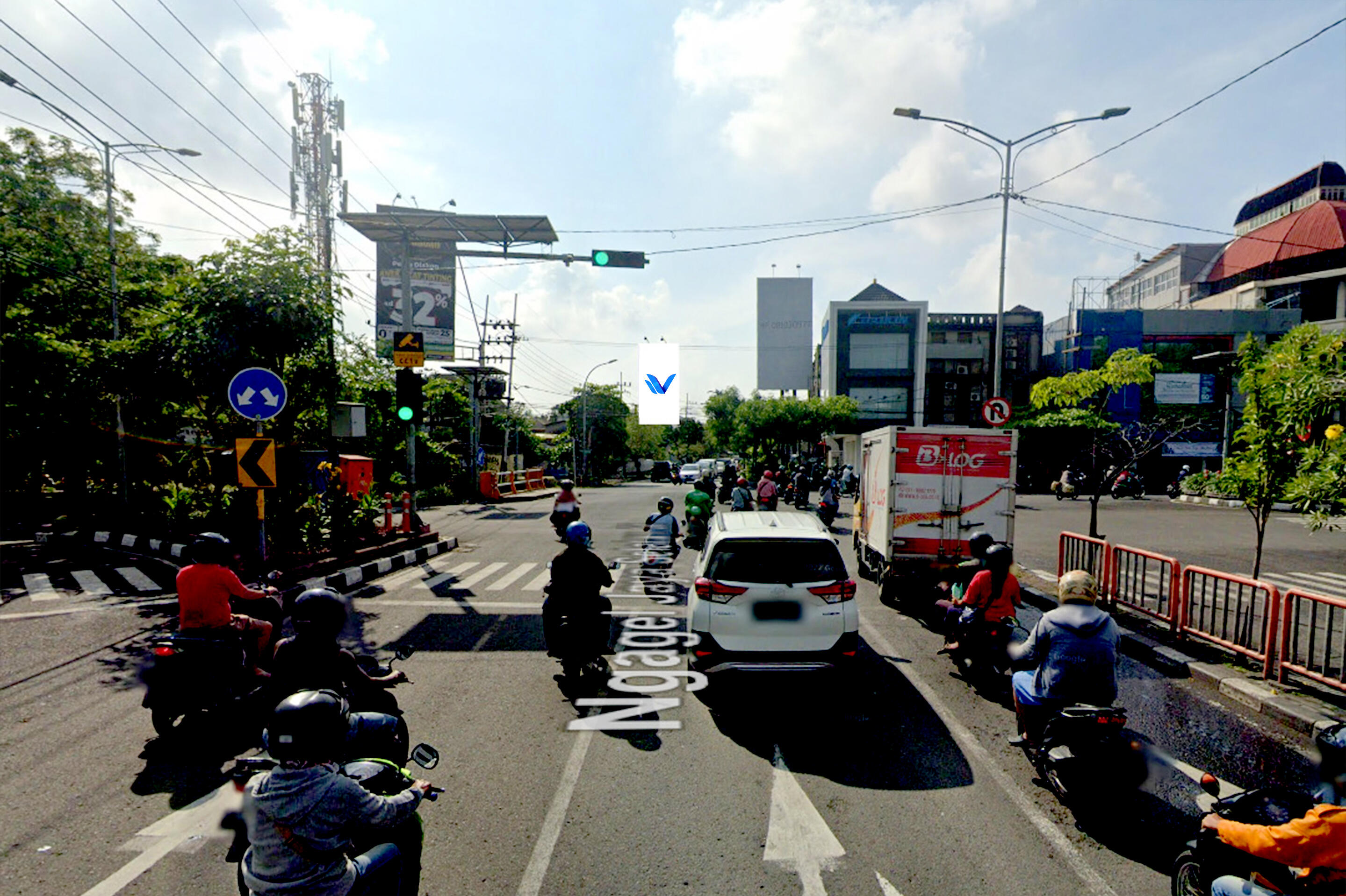 Billboard Jl. Raya Manyar Kartika - Jl. Ngagel, Surabaya