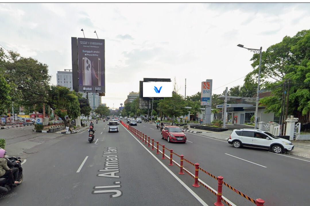 Billboard JL. Ahmad Yani halaman RRI, Semarang