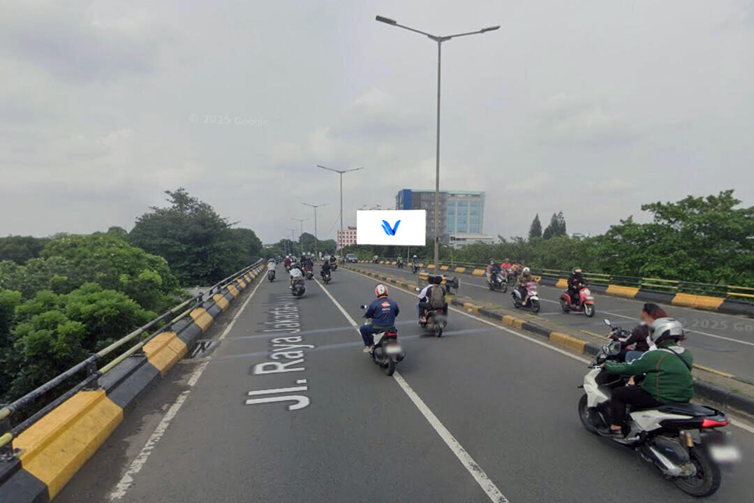 Billboard Jl. Raya Bogor (Flyover Pasar Rebo), Jakarta Timur