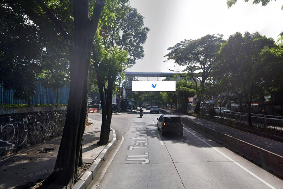 Billboard Jl. Teuku Nyak Arief, Jakarta Selatan