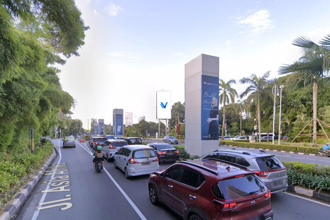 Billboard Jl. Asia Afrika Titik 25 GBK Senayan, Jakarta Pusat