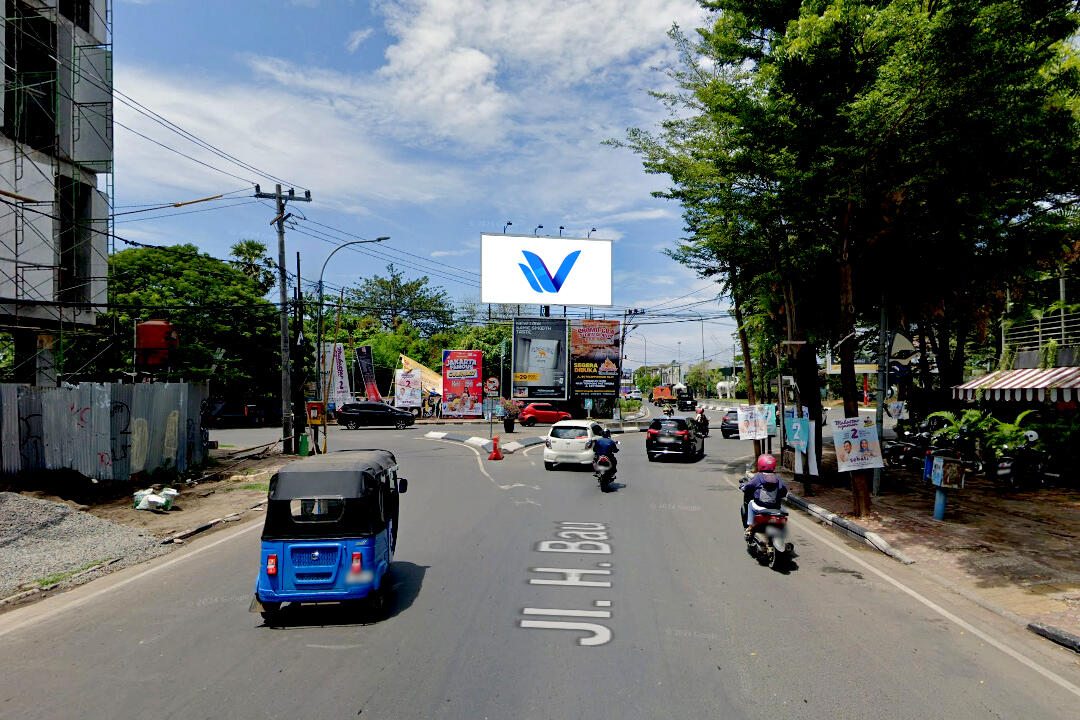 Billboard Jl. H Bau, Makassar
