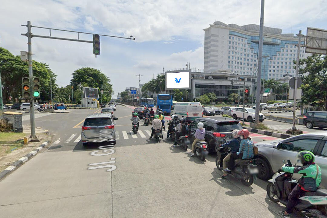 Videotron Jl. Gunung Sahari (Golden Boutique Hotel), Jakarta Pusat