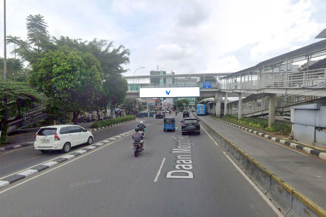 Billboard Jl. Daan Mogot (Halte Busway Jelambar), Jakarta Barat