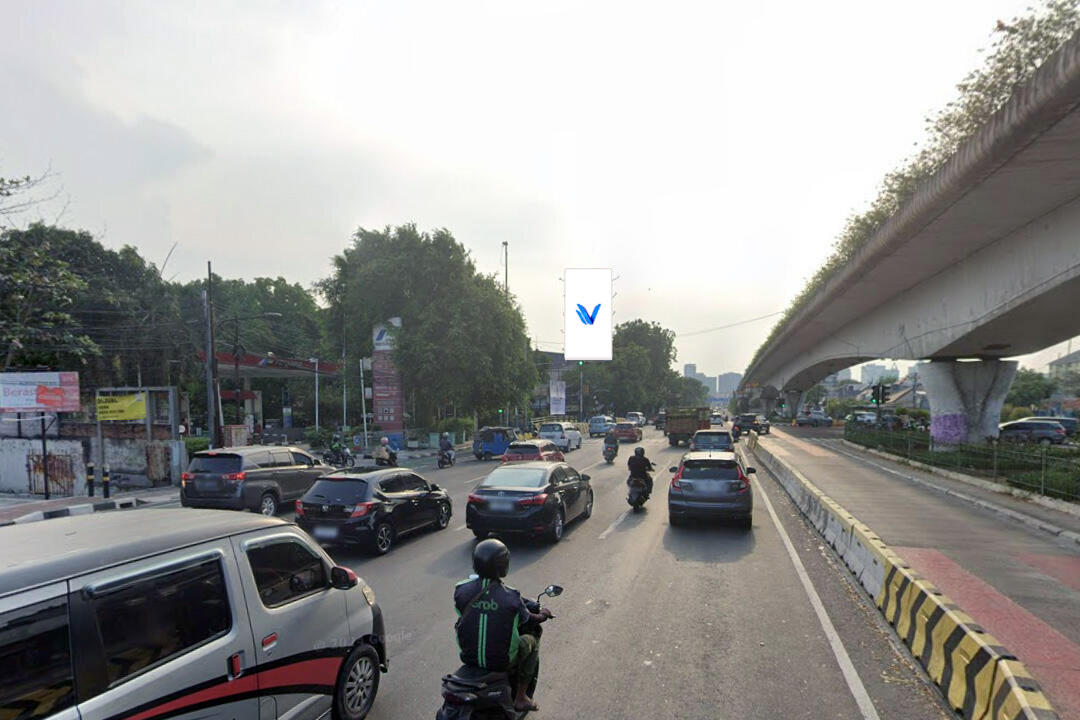 Billboard Jl. Letjend. Suprapto (Perempatan Kwitang), Jakarta Pusat