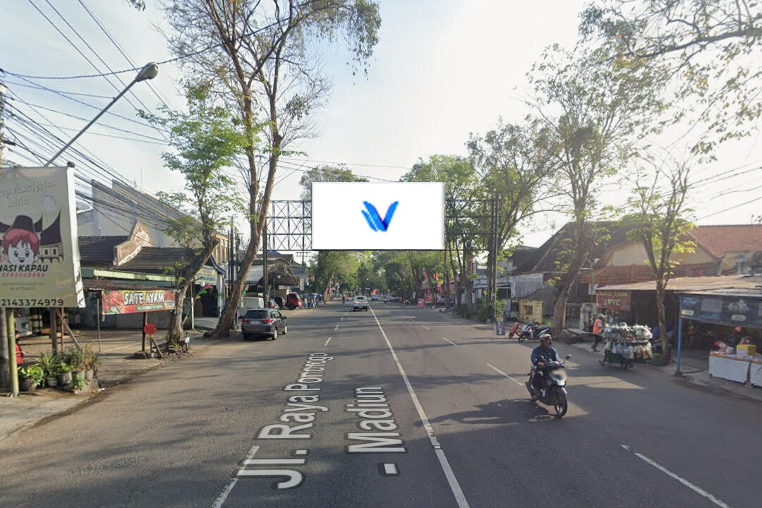 Billboard JL. K.H Ahmad Dahlan Barat, Banyudono, Kec.Ponorogo Kab.Ponorogo (Pasar Songgolangit)