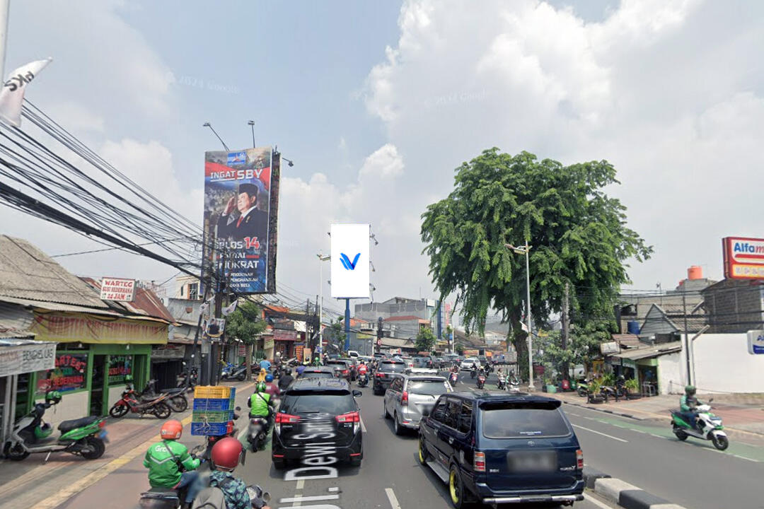 Billboard Jl. Dewi Sartika (Dekat PGC), Jakarta Timur