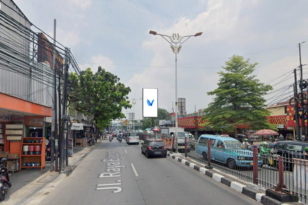 Billboard Jl. Raya Bogor (Pasar Kramat Jati), Jakarta Timur