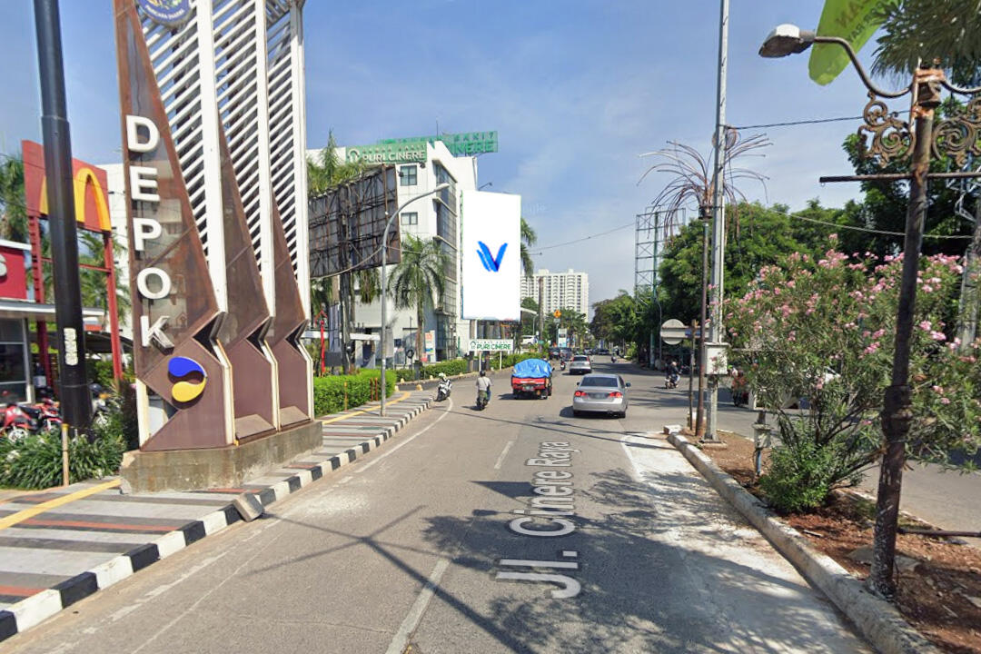 Billboard Jl. Cinere Raya (RS Puri Cinere), Depok