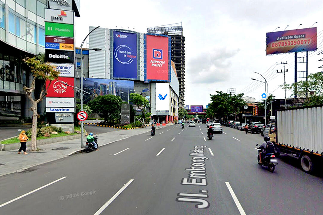 Billboard Jl. Embong Malang (Go Skate II A), Surabaya