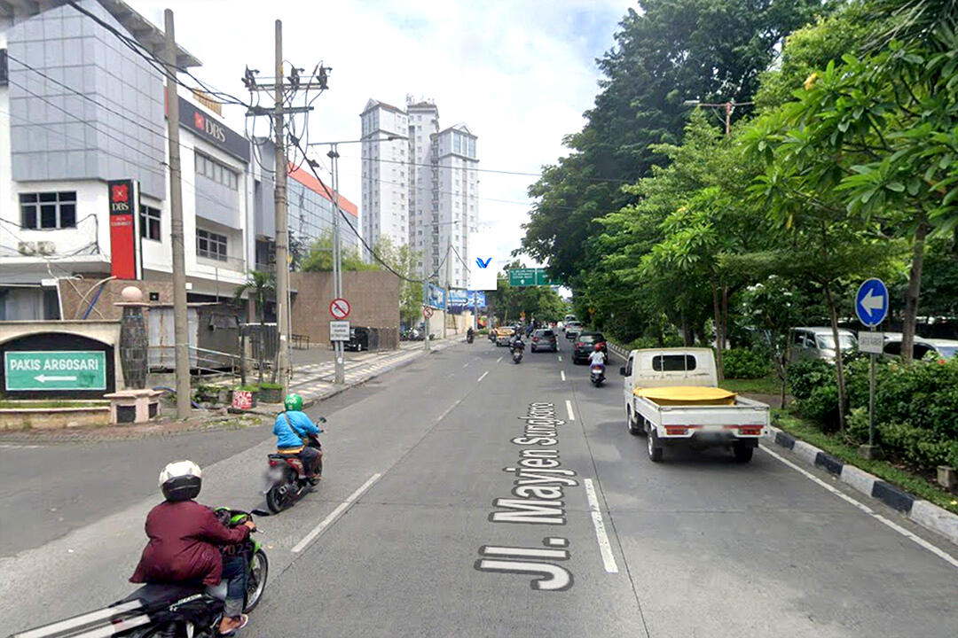 Billboard Jl. Mayjend Sungkono (Dekat Ciputra World), Surabaya