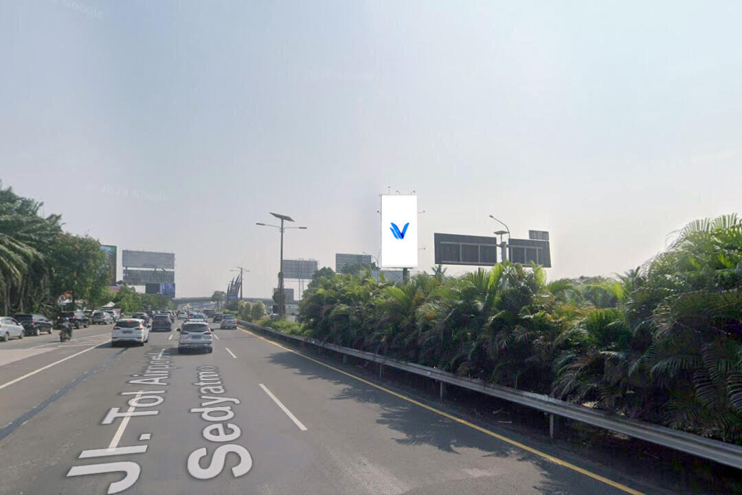 Billboard Tol Sediyatmo KM 32 + 800 B( Seberang Hotel Ibis), Tangerang