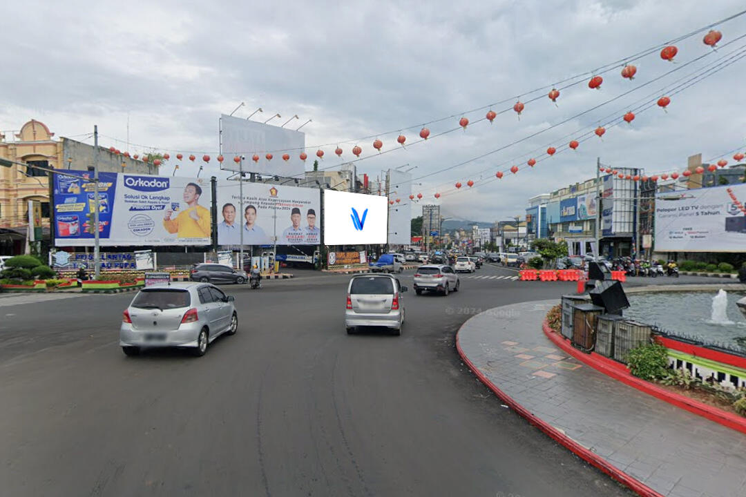 Billboard Jl. Raden Intan - Jl. Jend. Sudirman (Bundaran Gajah) 3, Bandar Lampung