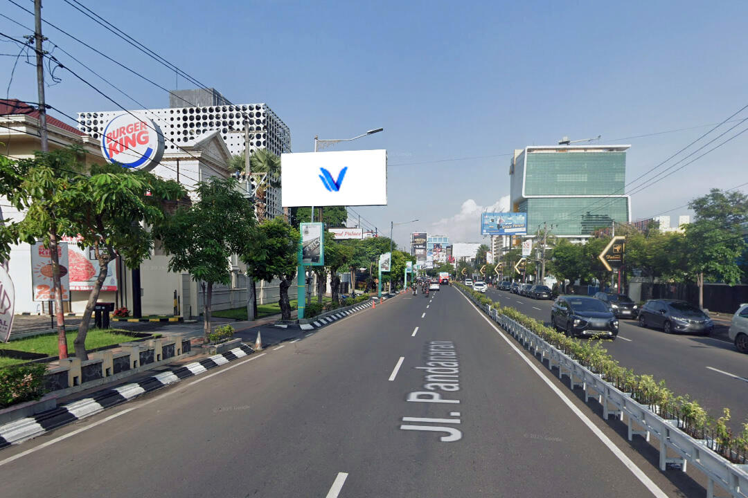 Billboard Jl. Pandanaran (Resto Seoul Palace), Semarang