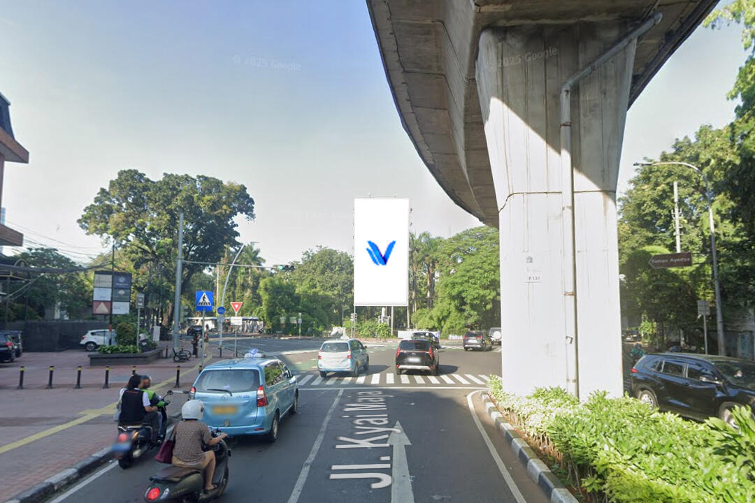 Billboard Jl. Kyai Maja, Jakarta Selatan