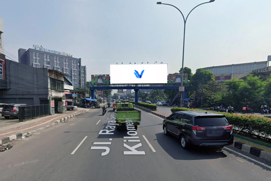 Billboard Jl. Raya Serpong Depan Serpong Plaza Tangerang, Tangerang Selatan