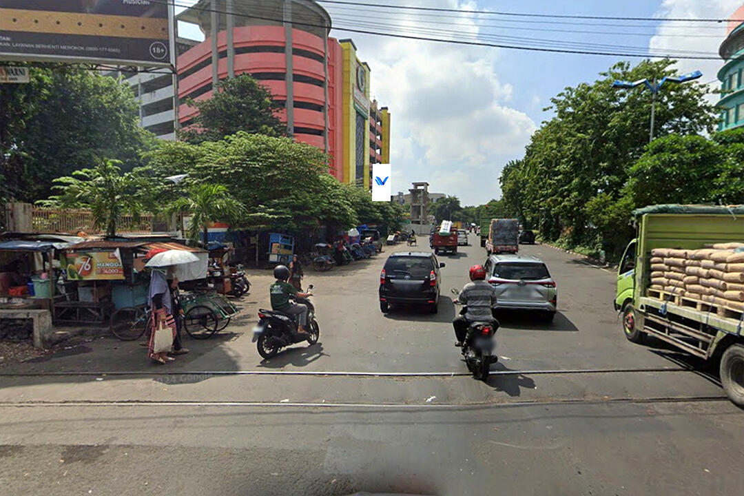 Billboard Perempatan Jl. Raya Dupak - Jl. Semarang (Depan PS. Turi - PGS), Surabaya