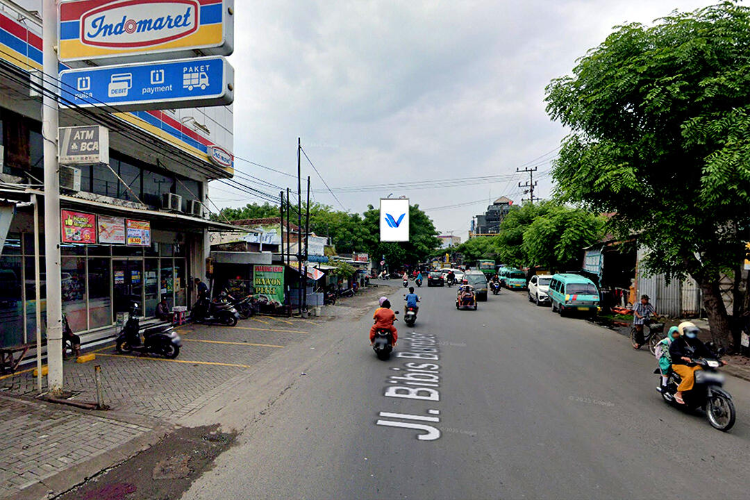 Billboard Pertigaan Jl. Raya Krian - Jl. Setiabudi, Sidoarjo