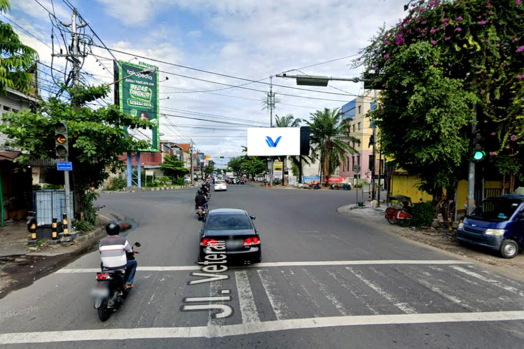 Billboard JL. VETERAN (PEREMPATAN GEMBLEKAN) , Solo