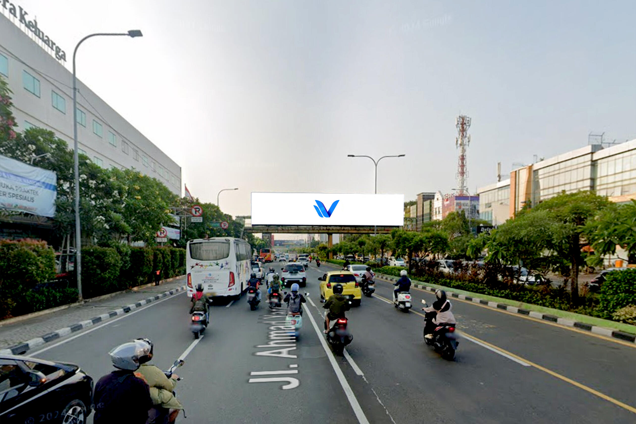 Billboard Jl. Ahmad Yani - Mitra Keluarga Bekasi, Bekasi