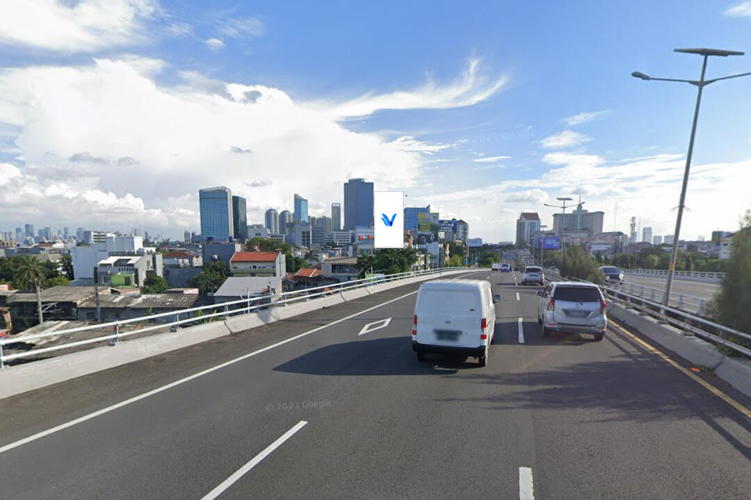 Billboard Tol Latumenten (Dekat Trisakti), Jakarta Barat