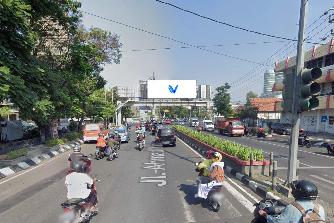 Billboard Jl. A. Yani (Depan RM. Citrabundo Perempatan Bangkong), Semarang
