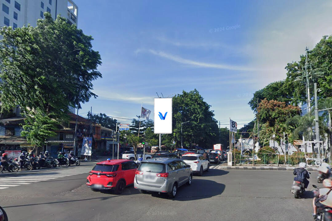 Billboard Jl. Ampera Raya Kemang, Jakarta Selatan
