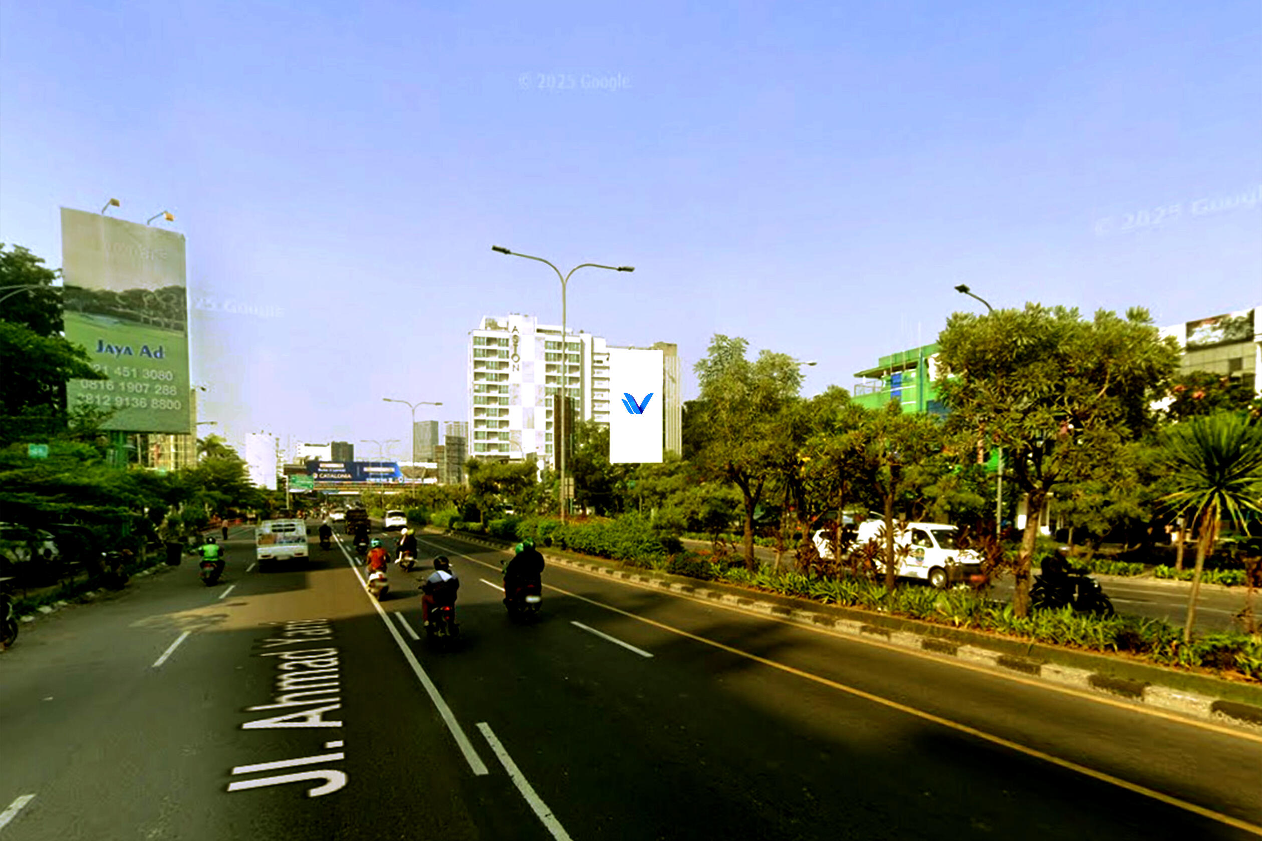 Billboard Jl. A. Yani (Seberang Centerpoint Bekasi), Bekasi